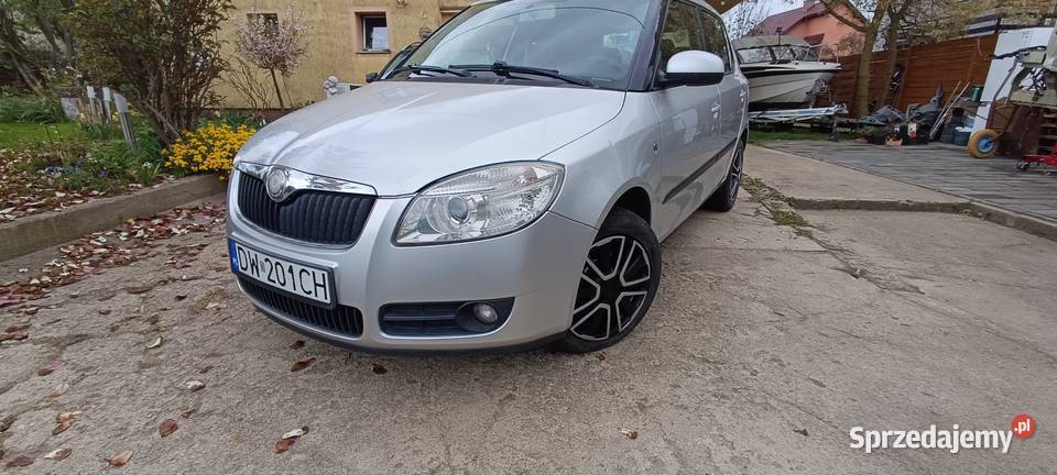 Skoda fabia 2 salon polska w rodzinie nowości 19 249000km Sobótka