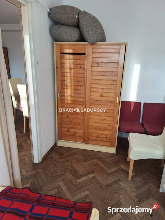 wynajmu mieszkania Kraków Królewska 55m2 3 Rok budowy 1990