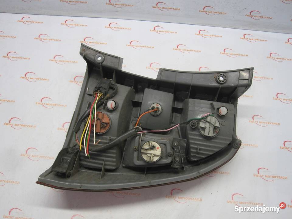 KIA SPORTAGE II LIFT 10r lampa lewa tył