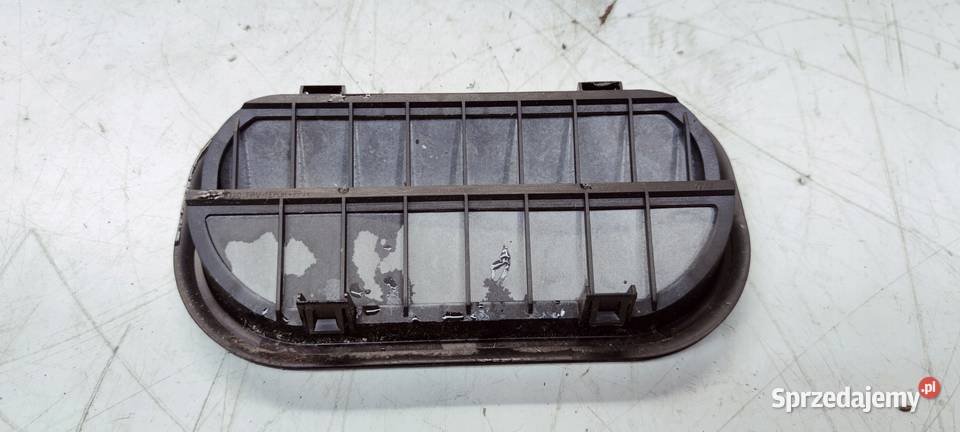 KRATKA POWIETRZA TYŁ AUDI A1 8X A4 B9 6R0819465A