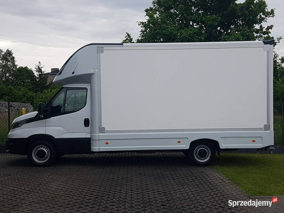 Iveco Daily KONTENER NISKOPODŁOGOWY 444x223x242 Poręba