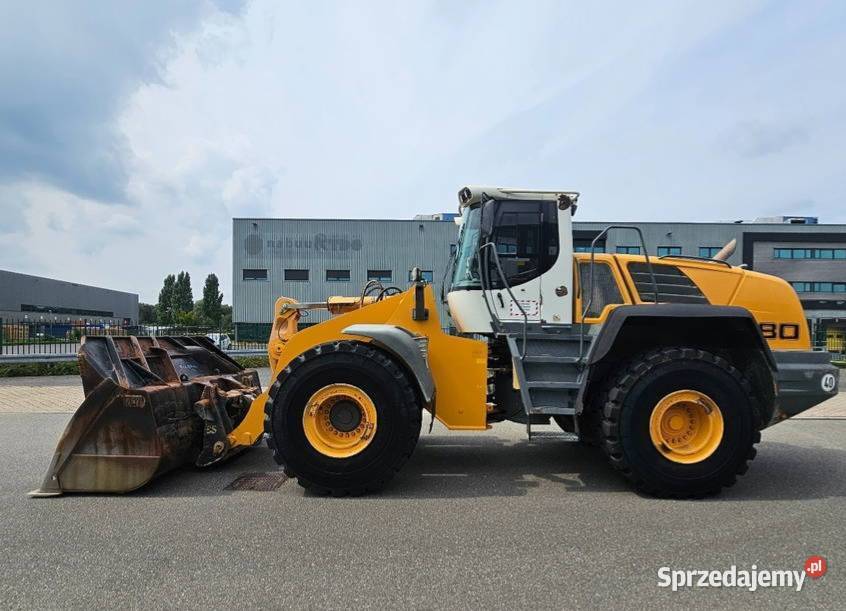 Ladowarka kolowa Liebherr R 580 mazowieckie