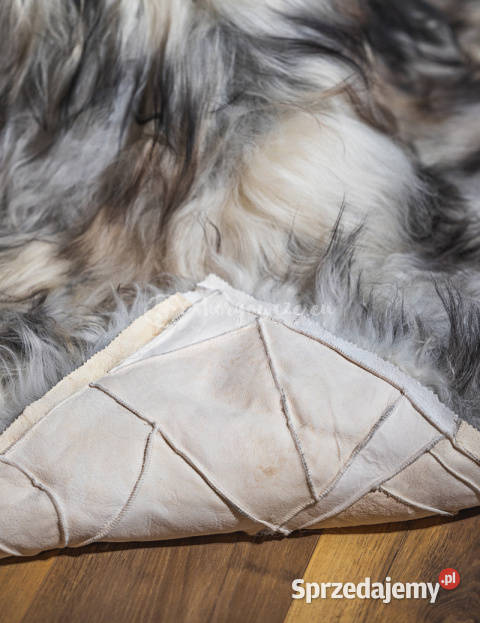 Narzuta ze skóry owczej islandzkiej naturalna Szaflary