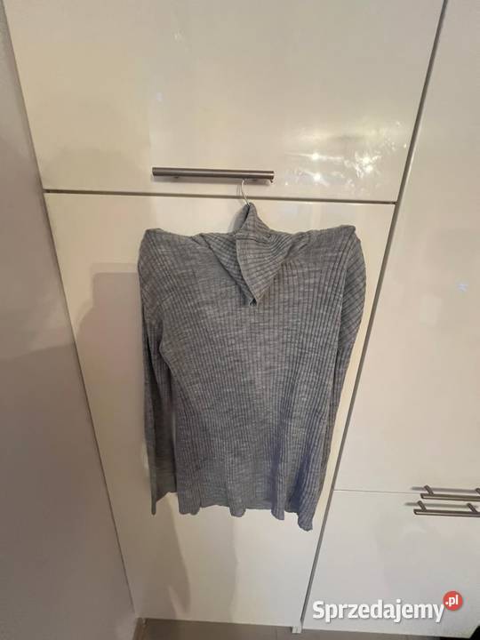 Ciepły szary sweterek z golfem M Gdańsk