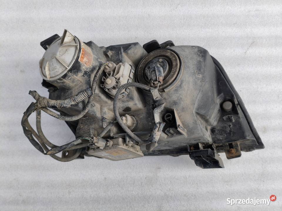 Lampa Lewy Przód Przednia Lewa Suzuki Grand Oświetlenie Wyszków