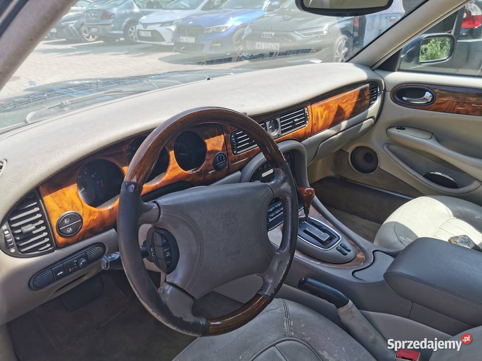 Jaguar XJ8 X308 32 V8 automatyczna Warszawa