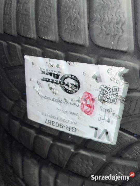 Komplet opon zimowych Dunlop sp winter sport