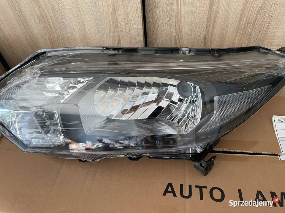 Honda HrV II 15 reflektor nowy h4 lampy przednie