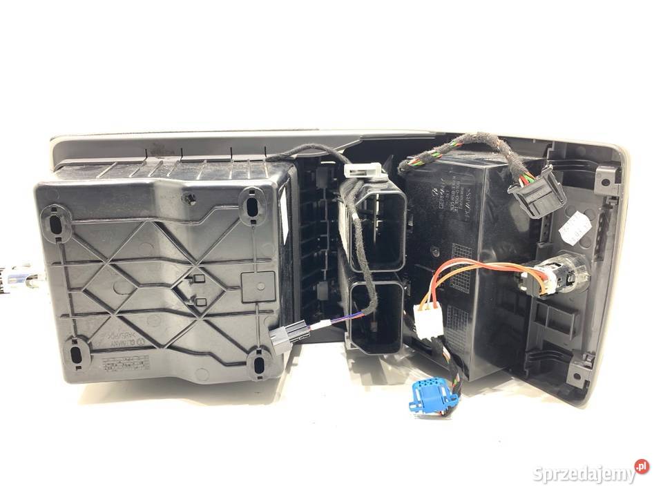 PODŁOKIETNIK VW PHAETON SedanLimuzyna 0216