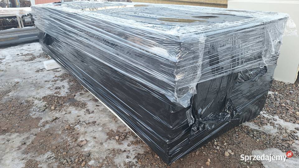 Płyta warstwowa 10 wełna mineralna RAL 9010 Chrząstów
