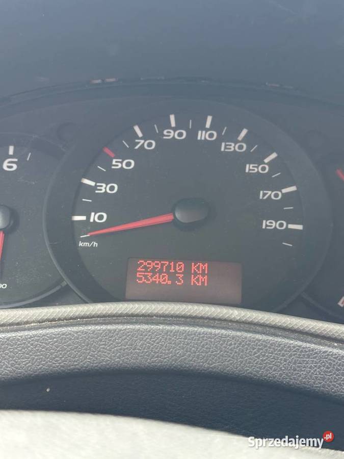 Renault master L3H2 z podestem wyładowczym i 299770km Warszawa sprzedam