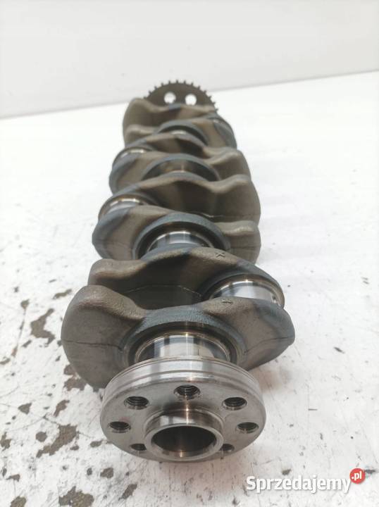 WAŁ KORBOWY 16 16V VVTI Toyota Corolla XI 2013 Blok silnika