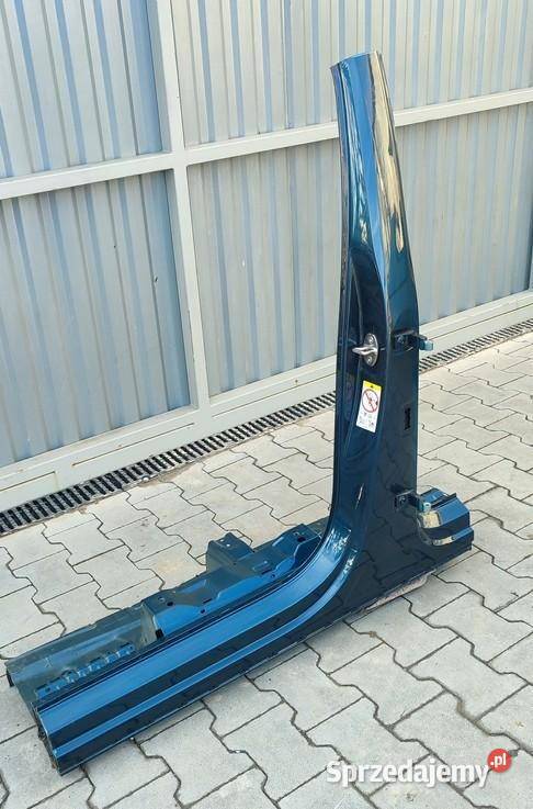 VW TIGUAN II SŁUPEK LEWY LP5J Progi