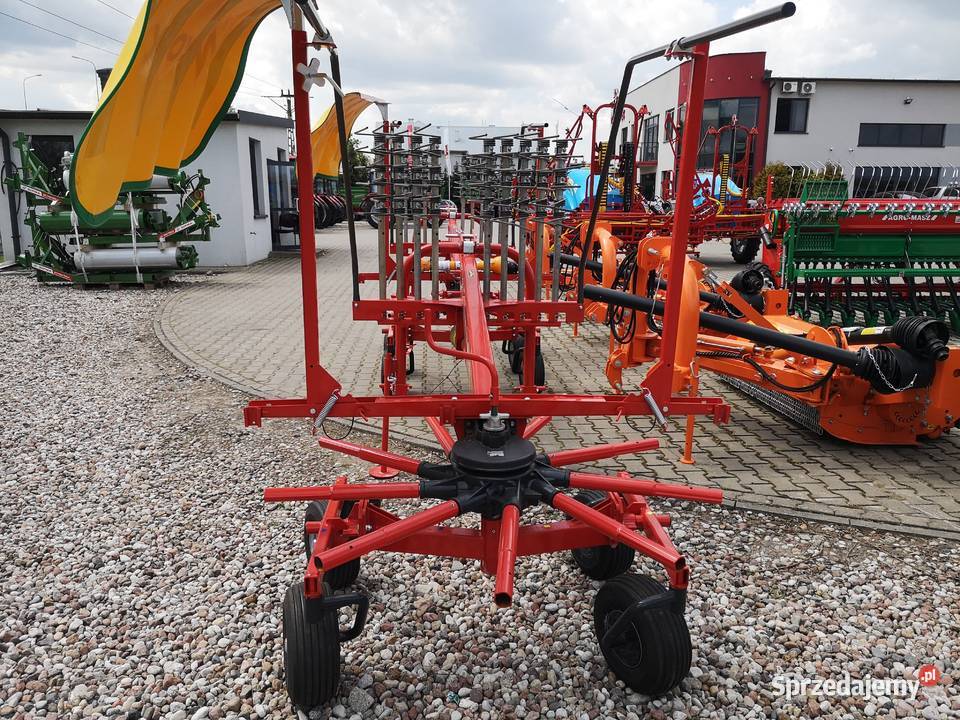 Zgrabiarka karuzelowa ZK 350 MeskoRol Ciechanów sprzedam