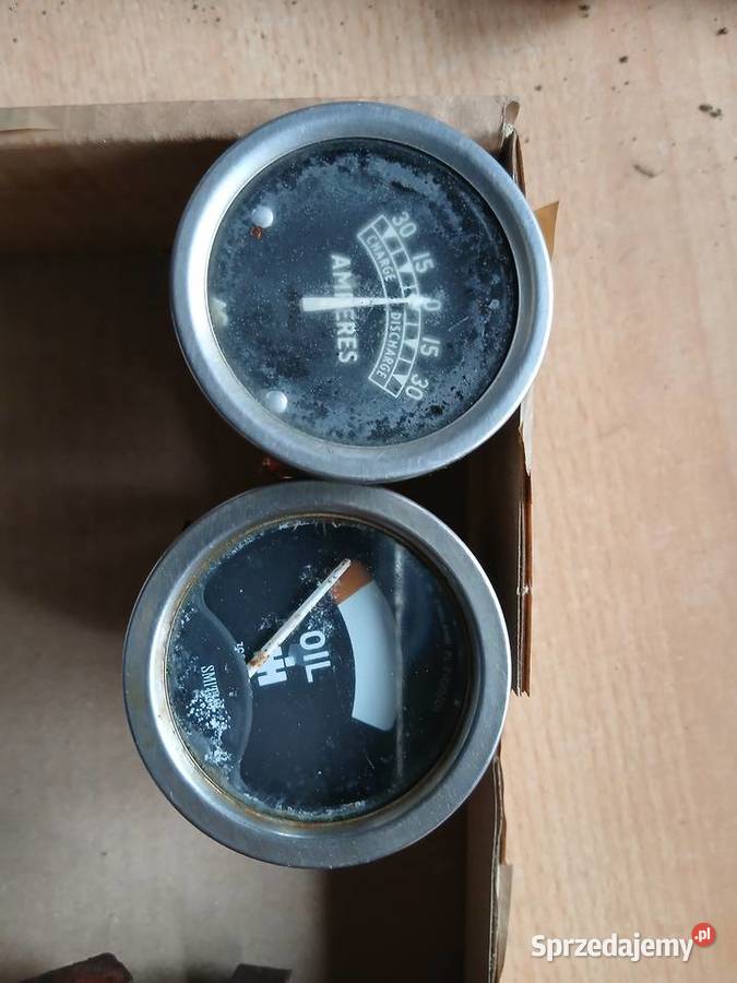 international mccormick b275 czesci lampy Rutki-Kossaki