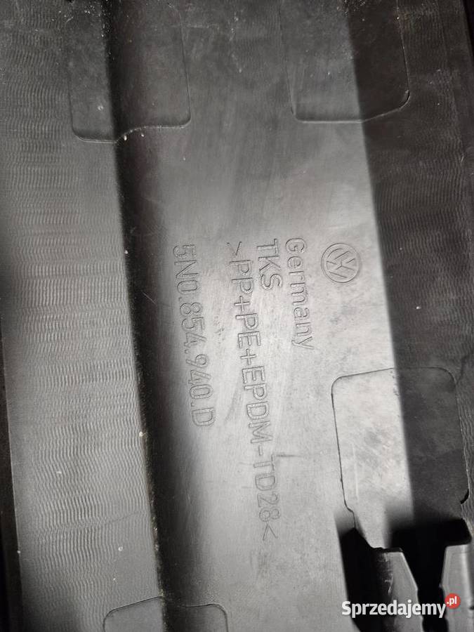 VW TIGUAN I LIFT LISTWA DRZWI PRAWY PRZÓD PRAWA Międzychód sprzedam