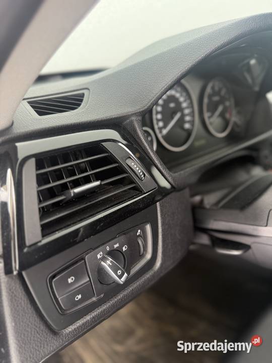 BMW F31 seria 3 Touring 2012 diesel 20 manual