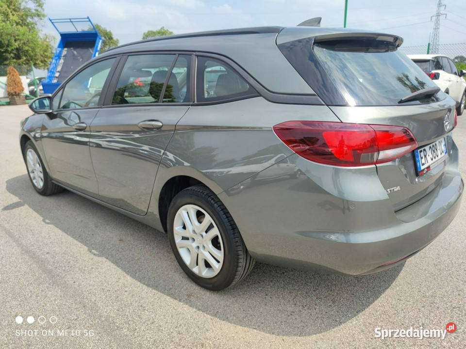 Opel Astra 16CDTI Kombi Zarejestrowana w K grafitowy