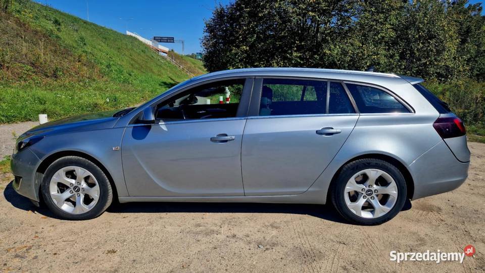 Opel Insignia Kombi Zadbana Ekonomiczna Bogato