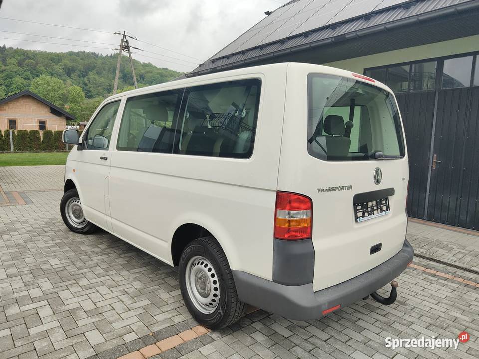 Volkswagen Transporter Caravella Rok produkcji 2008 Caravelle Wielka Wieś