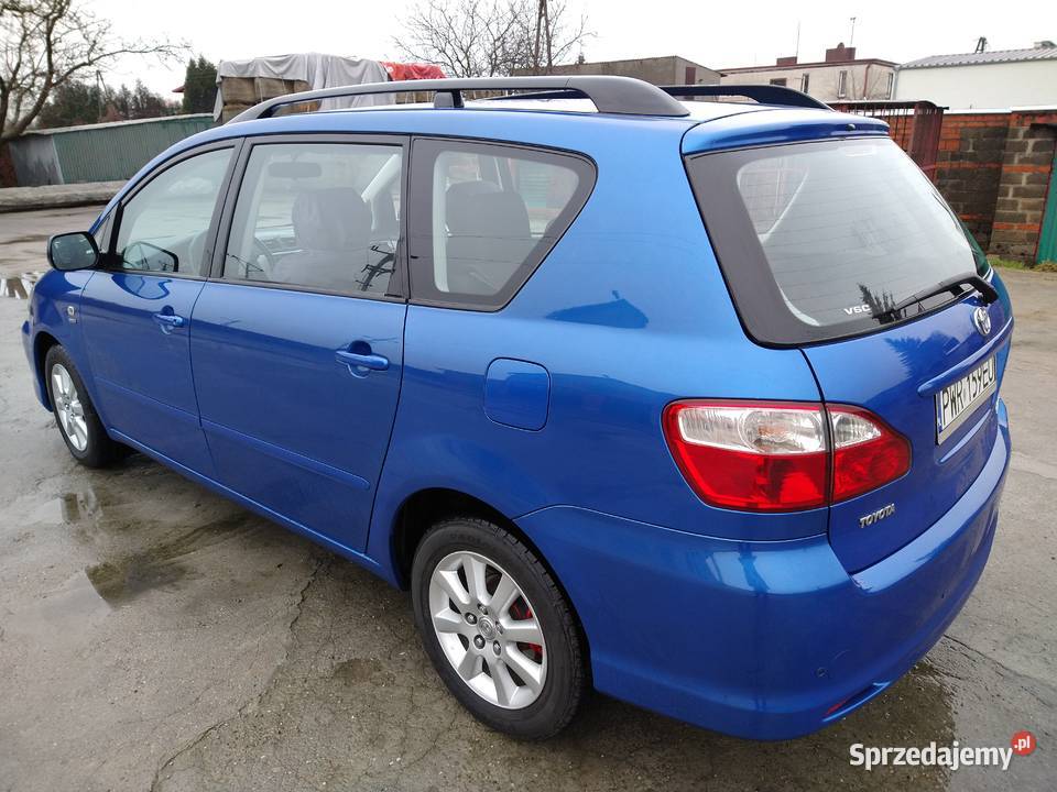 Toyota Avensis Verso Września
