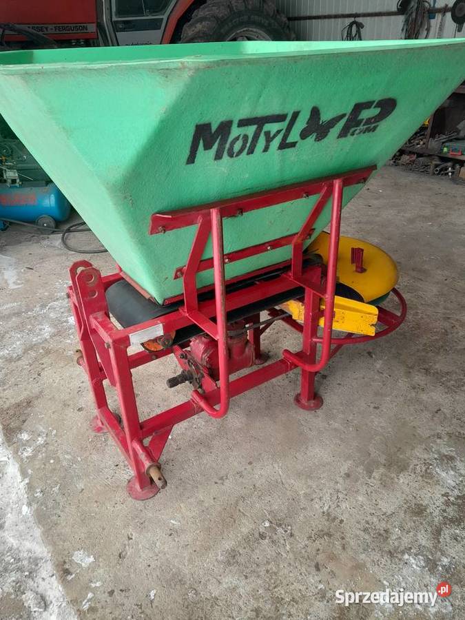 Rozsiewacz nawozu motyl 600l nieuszkodzony lubelskie Ulan-Majorat