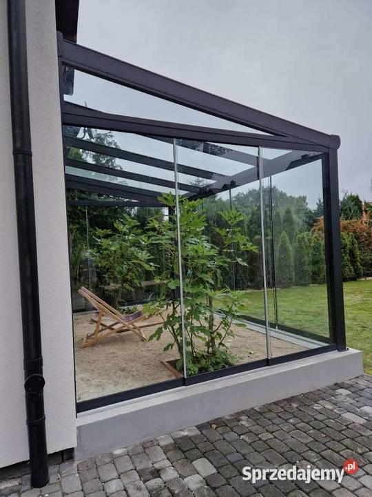 Szklana zabudowa tarasu Altany i wiaty