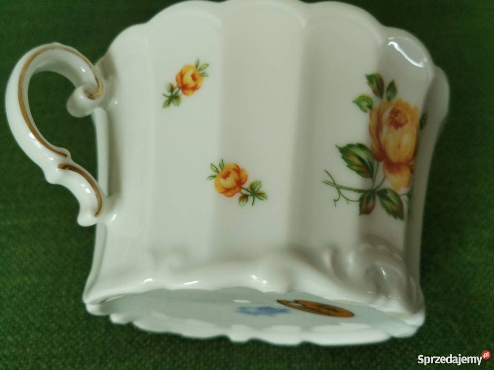 Cukiernicabomboniera porcelana żółte róże Ropa
