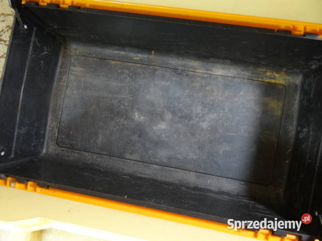 plastikowa skrzynka narzędziowa Pneumant MZ AWO Żary