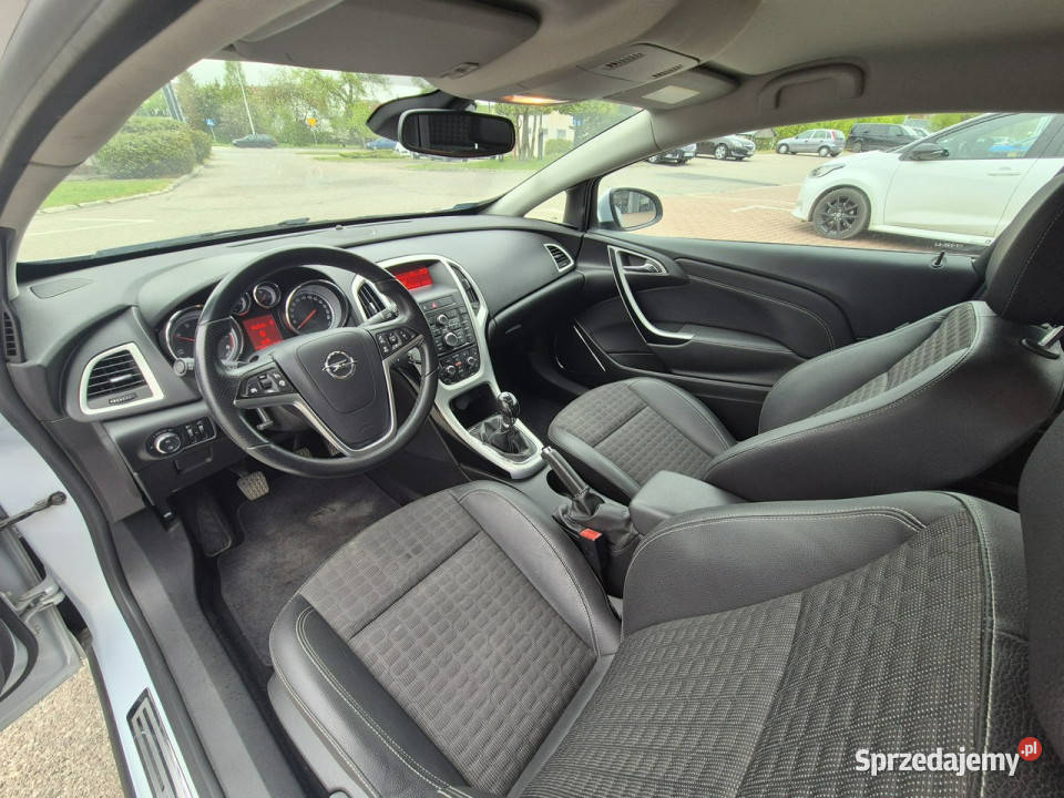 Opel Astra J 20092019 Samochody osobowe Giżycko