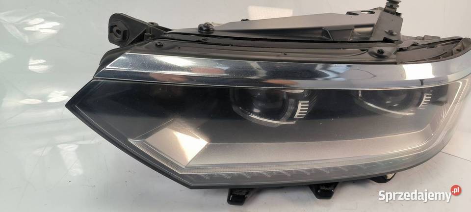 LAMPA LEWA PRZÓD VOLKSWAGEN PASSAT B8 RLINE Motoryzacja Lipno