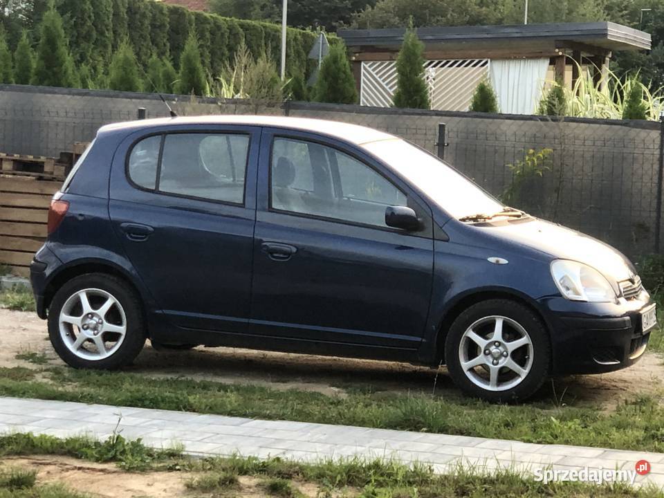 Toyota yaris Olsztyn