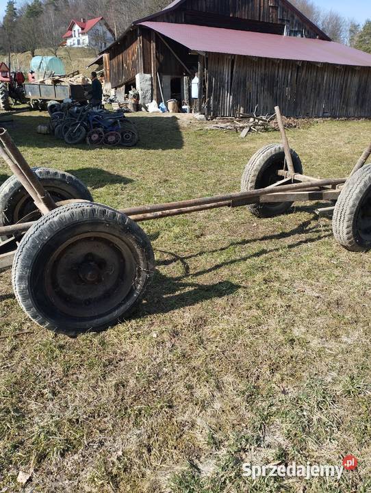 Wóz metalowy do transportu drzewa Wojakowa