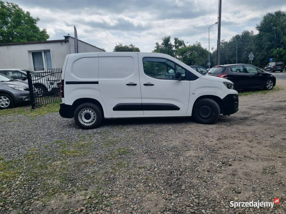 Peugeot Partner Salon I WŁ 3 Osobowy Faktura VAT światła przeciwmgłowe Szczecin
