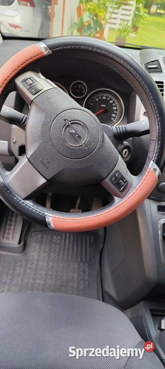Opel Zafira 19cdti 150 Zafira Podłęże