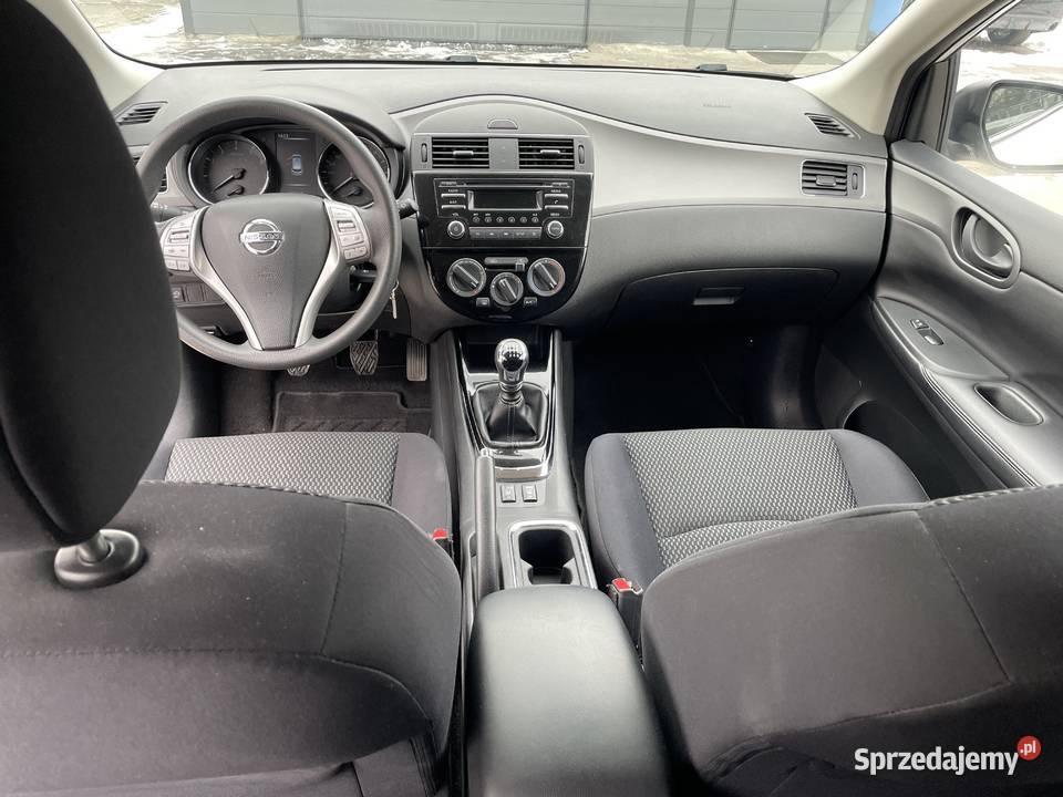 Nissan Pulsar światła przeciwmgielne