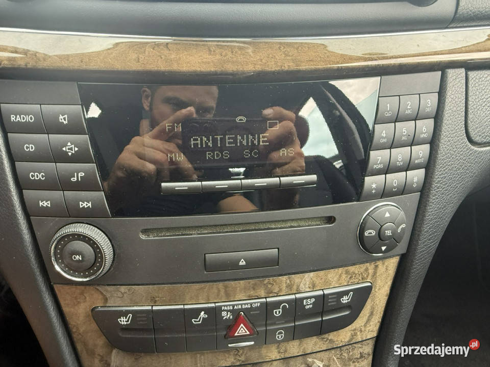 Mercedes E 200 zadbana 100 oryginalny przebieg Mercedes-Benz