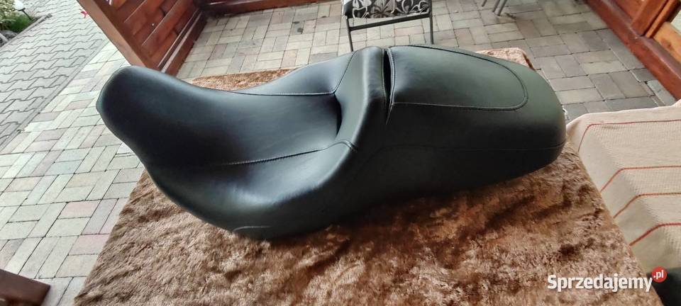 Harley FLHX 20092023 siedzenie P5232011 LOW