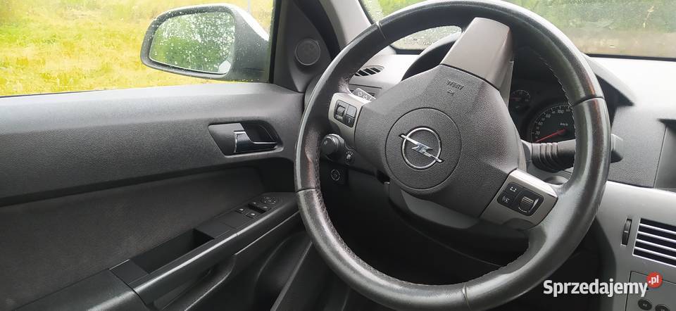 Opel Astra III H benzynaLPG 2010 Astra świętokrzyskie Kielce
