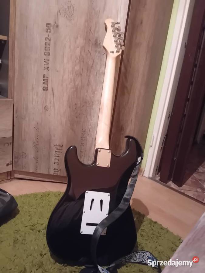 Sprzedam gitarę elektryczną Harley Benton Ciotcza