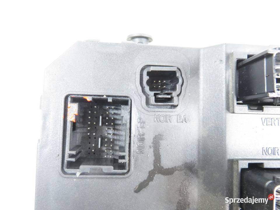 BSI PEUGEOT 206 S118085220A