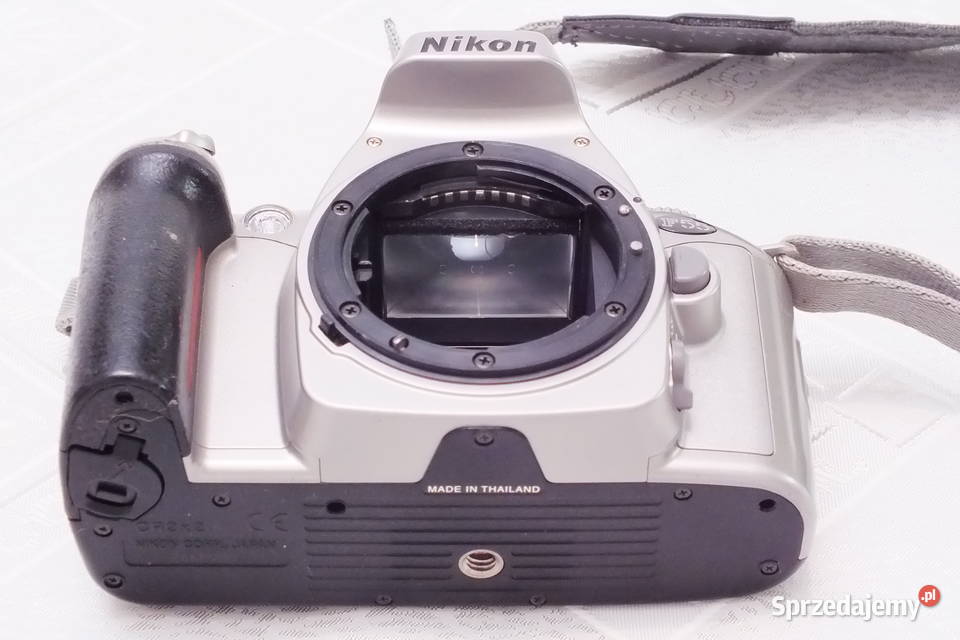 Nikon F55 AF Nikkor 2880 3356 G Lubin