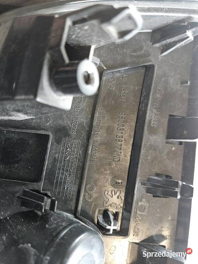 PEUGEOT PARTNER II LIFT 12 ZNACZEK EMBLEMAT Międzychód