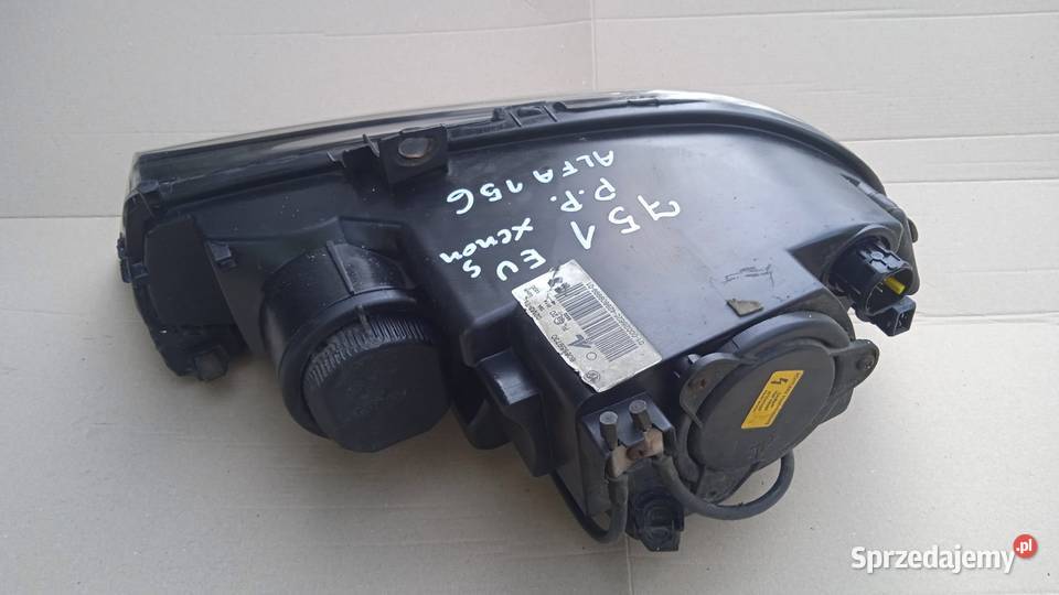 ALFA ROMEO 156 LAMPA PRZÓD PRAWA XENON EU Lampy przednie Zbierkowo