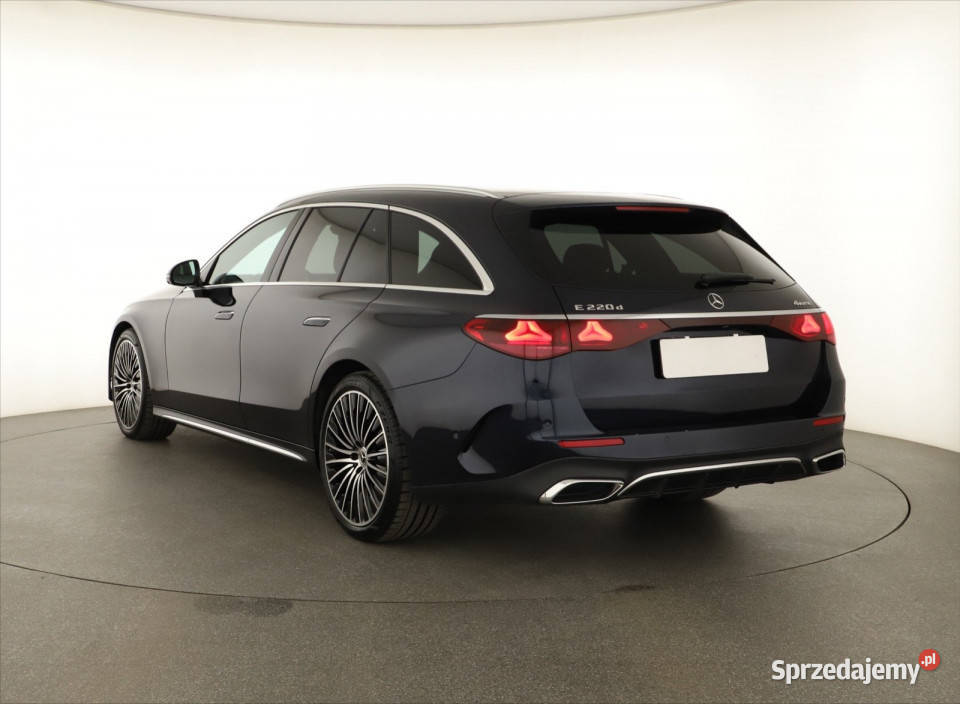 Mercedes E E 220 d 4MATIC mazowieckie Piaseczno