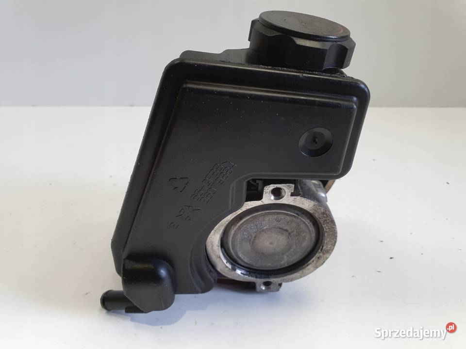 Peugeot 206 14 8V POMPA WSPOMAGANIA Rudka