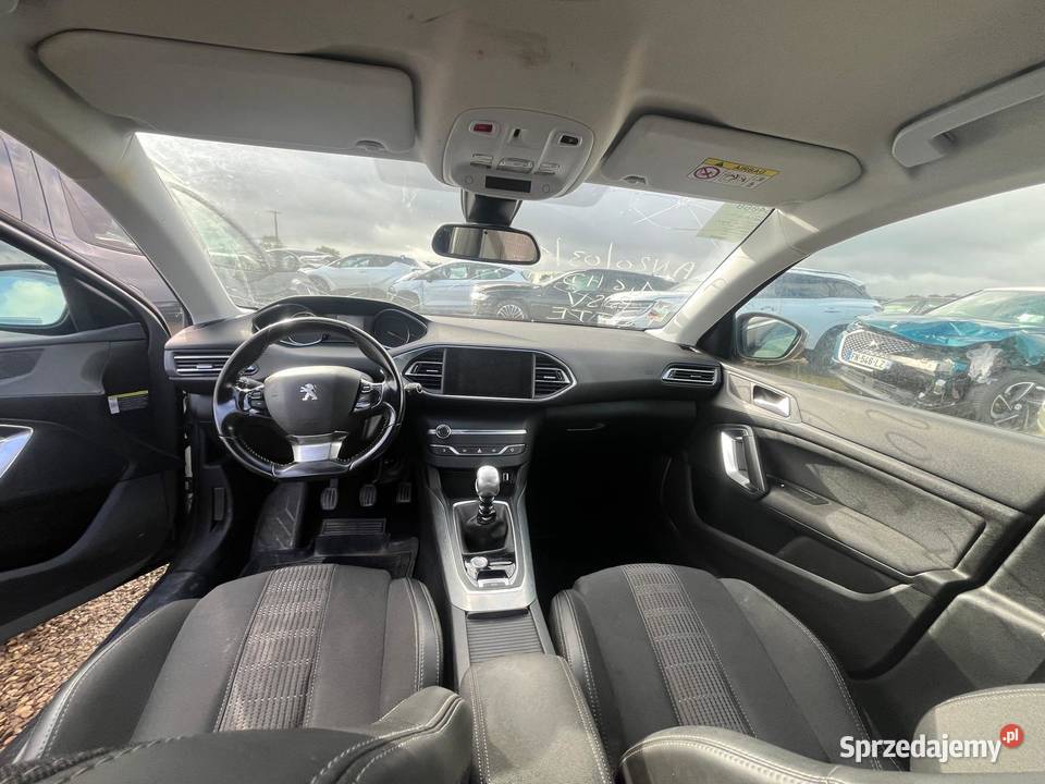 PEUGEOT 308 II SW 16 BlueHDi 120 Allure Business uszkodzony Łódź