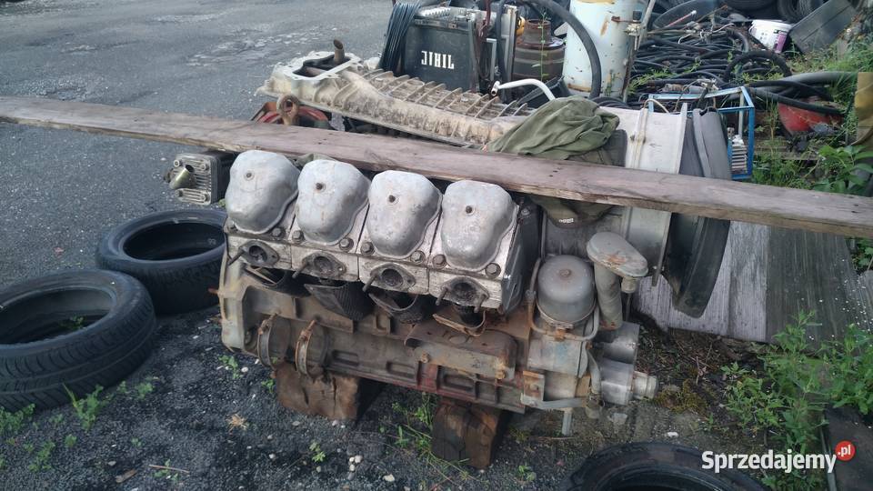 silnik TATRA v8