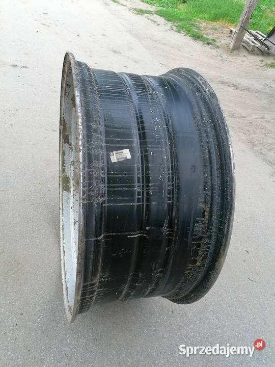 Felgi obręcze 42XWH18A Massey Ferguson Fendt Zajęczniki sprzedam