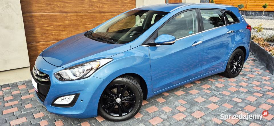 HYUNDAI I30 16 BENZYNA KEYLESS SKÓRY LED 2x PDC Zarejestrowany w Polsce Tarnów